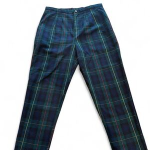 Urban Renewal Tartan Plaid Pants. Holiday Must Have!